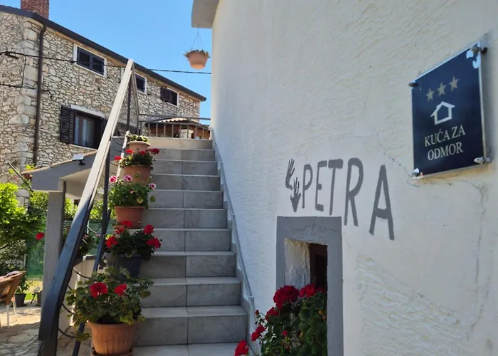 Kuca Za Odmor Petra 아파트 *